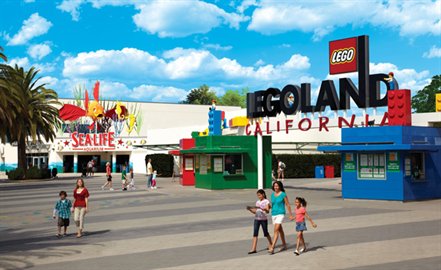 South Coast Plaza in Costa Mesa, California - Kid-friendly Attractions